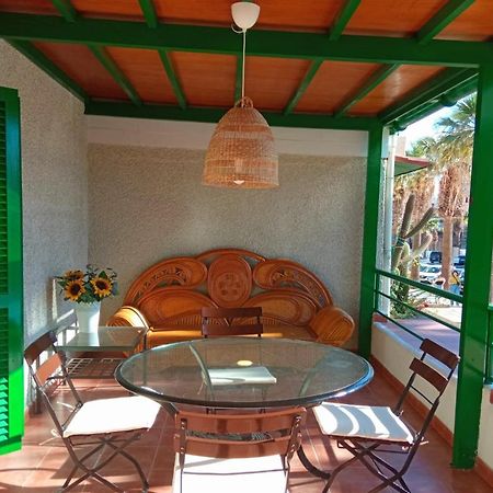 Las Americas Beach House Арона Екстериор снимка