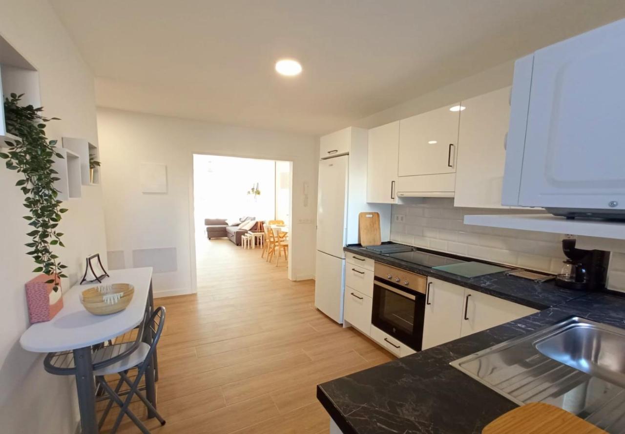 Las Americas Beach House Арона Екстериор снимка