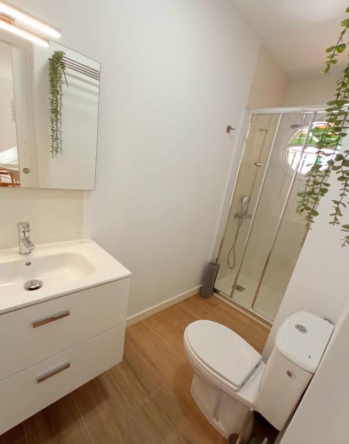 Las Americas Beach House Арона Екстериор снимка