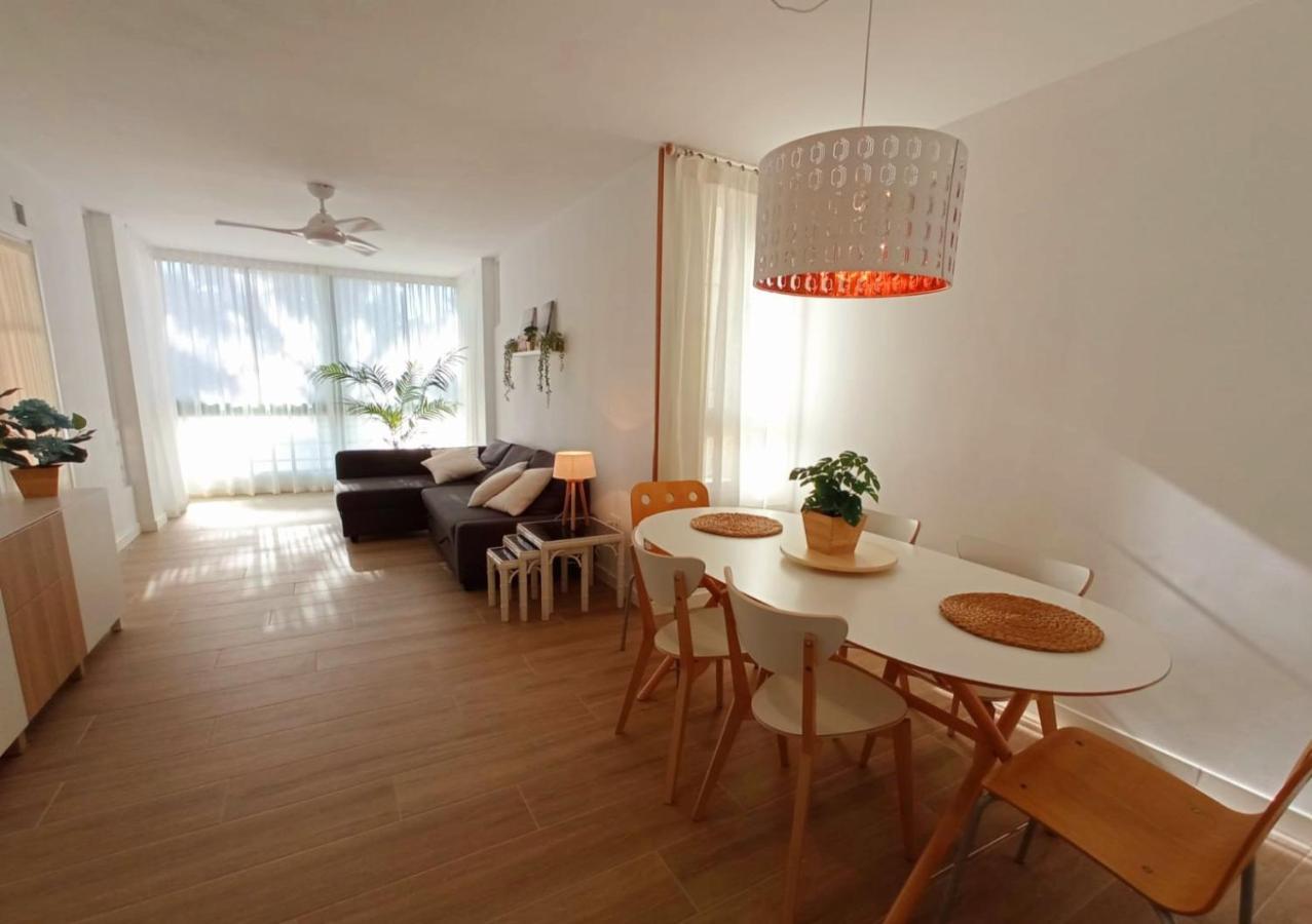 Las Americas Beach House Арона Екстериор снимка