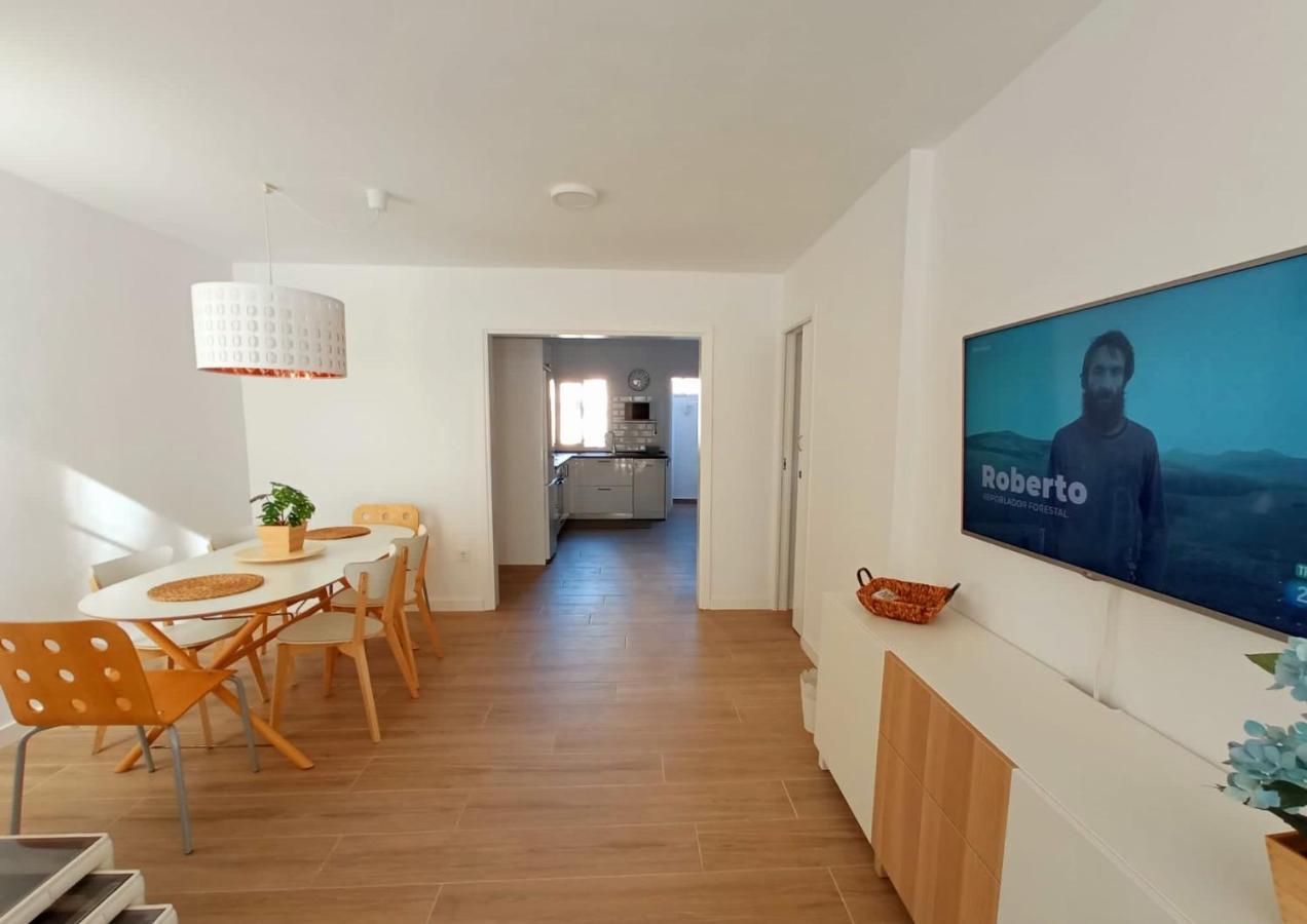 Las Americas Beach House Арона Екстериор снимка