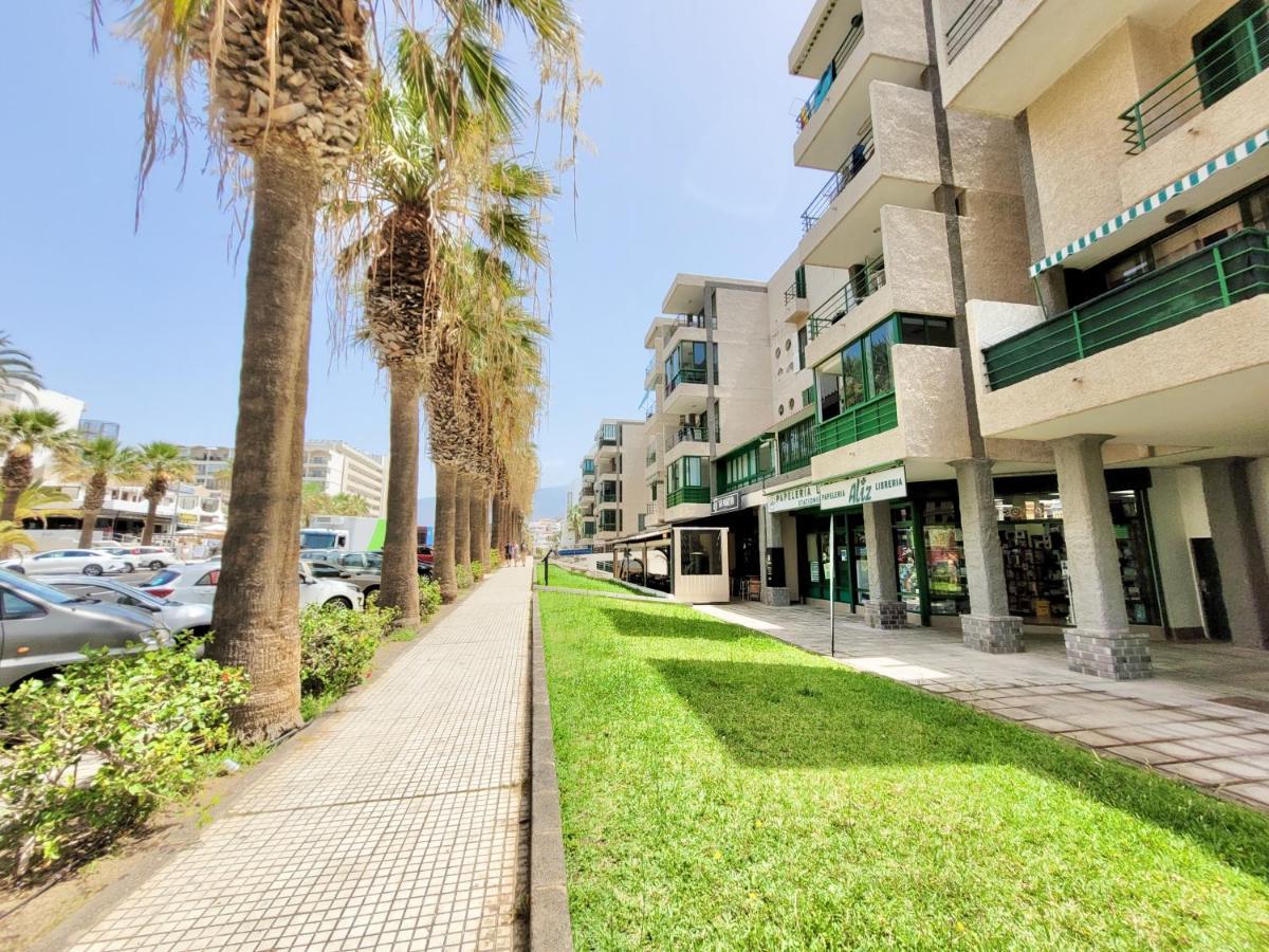 Las Americas Beach House Арона Екстериор снимка